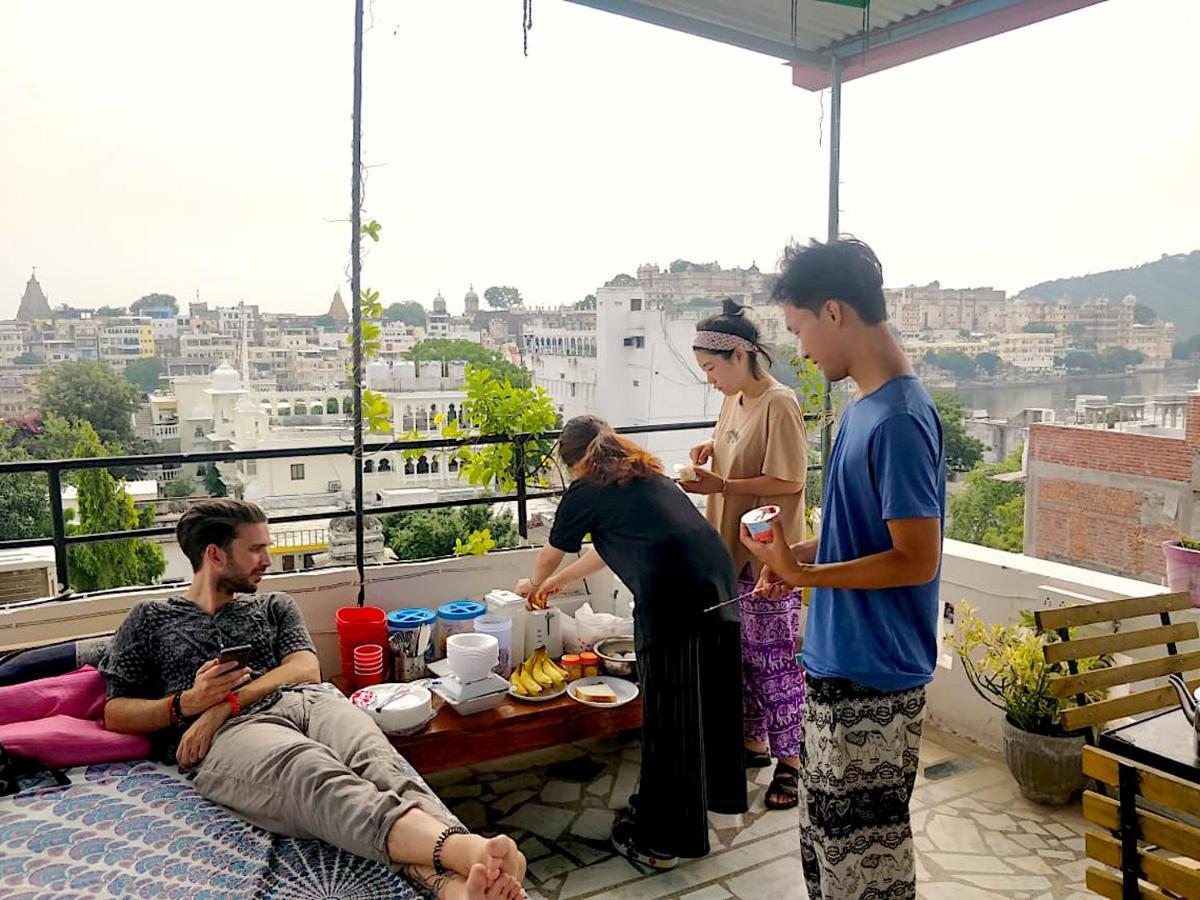 The Hostel Crawl أُودايبور المظهر الخارجي الصورة